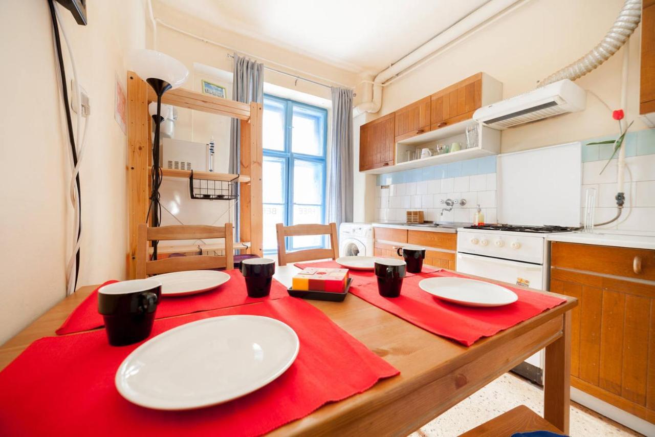 Heroes Square & City Park Thermals Apartment Budapest Exterior photo